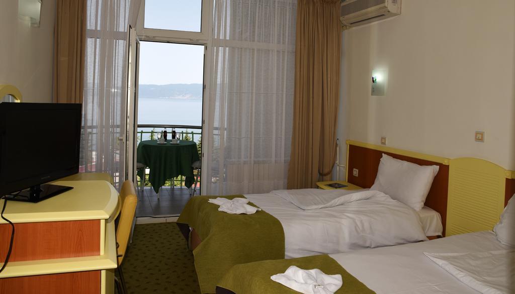 Hotel Klimetica Ohrid Exteriör bild